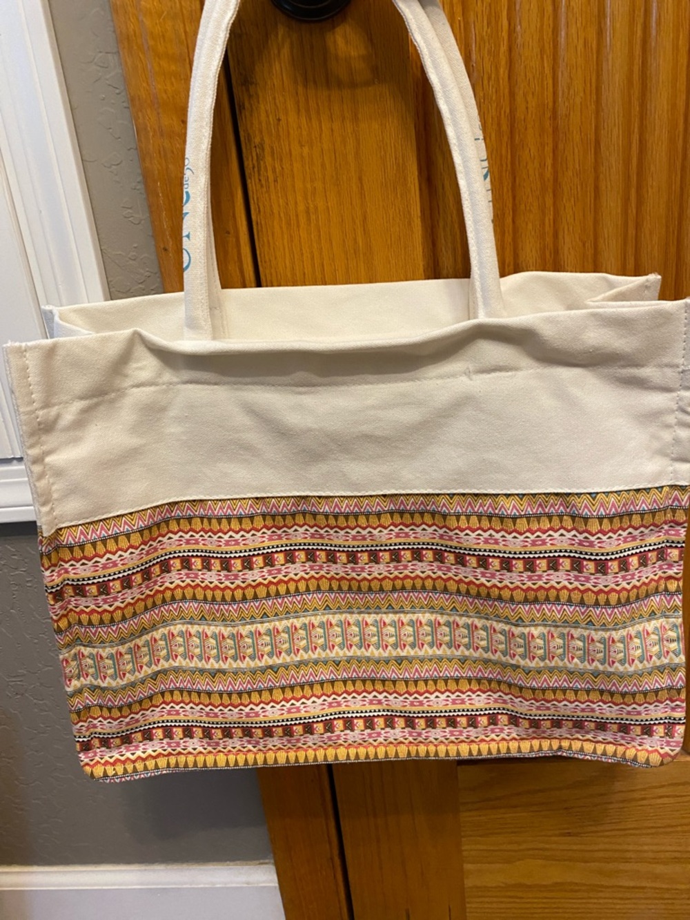 Uno de 50 Canvas Tote Bag with Pink & Tan Pattern - Picture 4 of 9